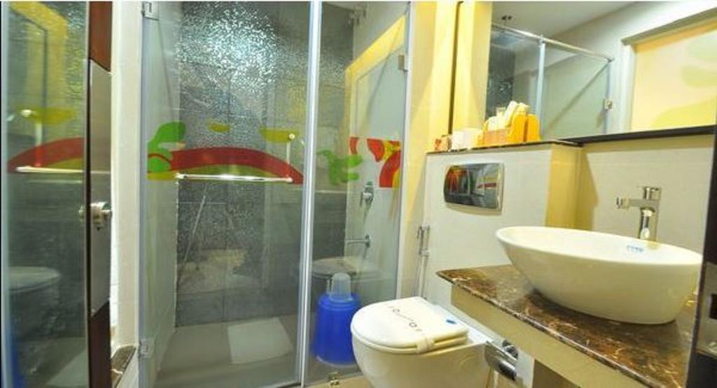 Bth Sarovaram Kochi Zimmer foto