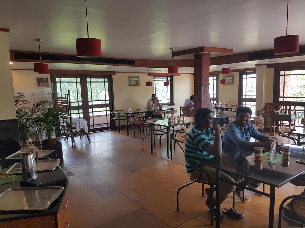 Bth Sarovaram Kochi Exterior foto